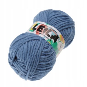 Włóczka LEILA gruba 100% wełna merino 112 NIEBIESKA